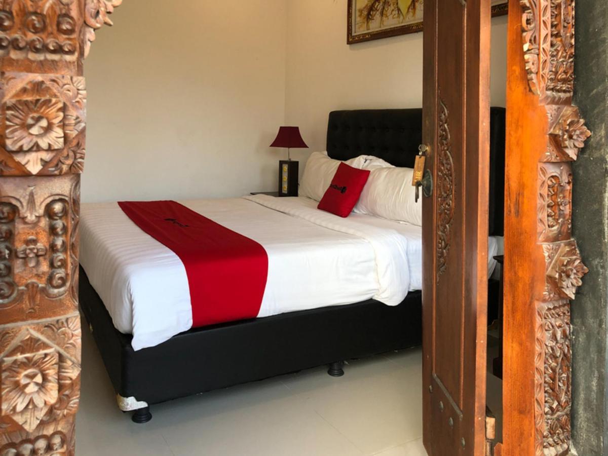 Reddoorz Plus Near Dreamland Beach Jimbaran  Exterior photo