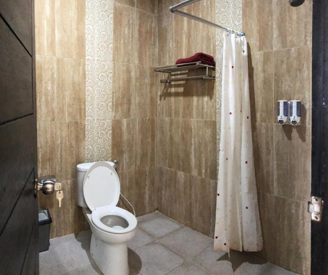 Reddoorz Plus Near Dreamland Beach Jimbaran  Exterior photo